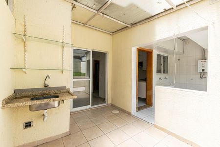 6_photo/94dce3fbe9.206353ecc2220d31-ATLAS-49f4ab7d-9d03-4f57-bb8a-ed0068cb6b29.jpg de casa à venda com 3 quartos, 194m² em Mercês, Curitiba