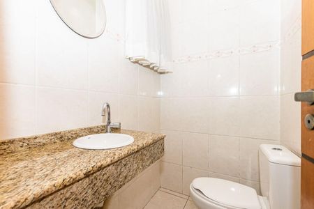 8_photo/94dce3fbe9.206353ecc2220d31-ATLAS-52c4b3e2-be12-4983-8016-e758182f91c0.jpg de casa à venda com 3 quartos, 194m² em Mercês, Curitiba