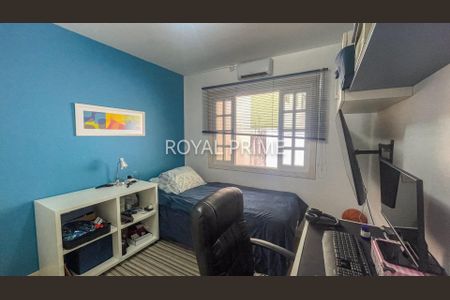 7_photo/94dce3fd7d.508d3a0768452055-ATLAS-cc9eaa92-e7a2-4e58-8578-057a15dc98a3.jpg de casa à venda com 4 quartos, 217m² em Mercês, Curitiba