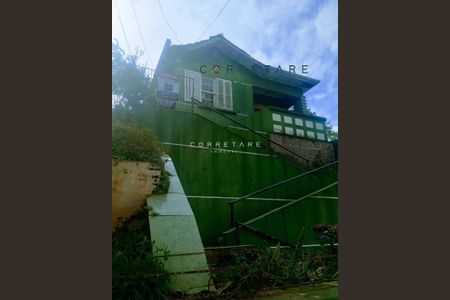 3_photo/94dce3fe65.f2f8d9ffbe8307a4-ATLAS-c3d2b1a3-9c24-4e6f-b1d4-bf4f916ae0a4.jpg de casa à venda com 4 quartos, 150m² em Mercês, Curitiba