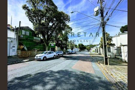 6_photo/94dce3fe65.f2f8d9ffbe8307a4-ATLAS-c4f173cf-ac1f-499a-8bc0-e8ad68ca3d09.jpg de casa à venda com 4 quartos, 150m² em Mercês, Curitiba