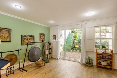 9_photo/94dce3fe73.5afd90b9c05d4dec-ATLAS-c018c079-5adc-4a32-a233-4f23b8358efa.jpg de casa à venda com 2 quartos, 205m² em Mercês, Curitiba