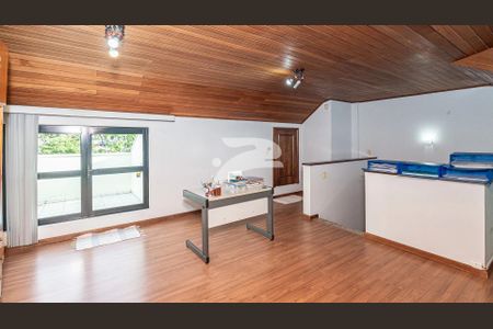 2_photo/94dce3fef5.c2aefe16be962f17-ATLAS-4b3a95b7-8eb5-41c1-ac6b-15165c80ec03.jpg de casa à venda com 3 quartos, 222m² em Mercês, Curitiba