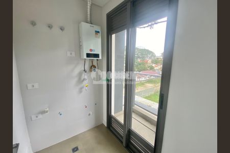 12_photo/94dce3ff47.ab2a6ab4da7eb5e4-ATLAS-cfcf674a-d99e-49a8-848a-ae47c49b00b5.jpg de apartamento à venda com 3 quartos, 111m² em Mercês, Curitiba