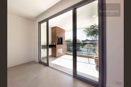 9_photo/94dce3ff47.c8cd31760e509cfb-ATLAS-5c2d7c73-08c1-41b9-ac1a-44efad5e86ad.jpg de apartamento à venda com 3 quartos, 109m² em Mercês, Curitiba