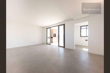 5_photo/94dce3ff47.c8cd31760e509cfb-ATLAS-5ea85b41-9a96-41ad-b61b-204af3a6f136.jpg de apartamento à venda com 3 quartos, 109m² em Mercês, Curitiba