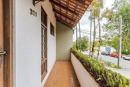 38_photo/94dce3ff59.22d99d281daac78a-ATLAS-aecc3c79-b314-4f99-b7bf-a2a5c1290643.jpg de casa à venda com 5 quartos, 179m² em Mercês, Curitiba