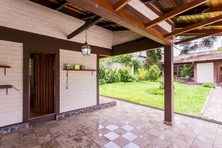 11_photo/94dce3ff6d.4c157fceb05af543-ATLAS-5a29528e-91db-4b03-b7c0-96e32358b69c.jpg de casa à venda com 7 quartos, 484m² em São Francisco, Curitiba