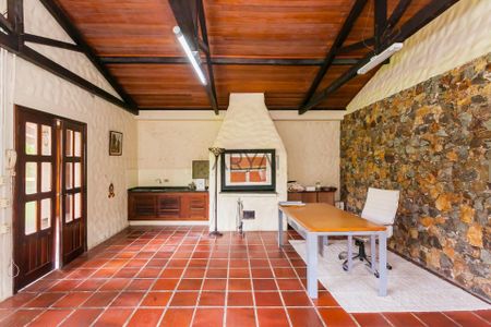 39_photo/94dce3ff6d.4c157fceb05af543-ATLAS-9c3a2923-0ae1-4111-9e0e-2e58e49617e5.jpg de casa à venda com 7 quartos, 484m² em São Francisco, Curitiba