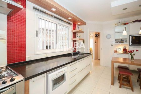 20_photo/94dce3ff95.ccfee957a0edc138-ATLAS-e6813dda-1962-4eed-bdf5-97b9dc8f2ec7.jpg de casa à venda com 0 quarto, 186m² em Mercês, Curitiba