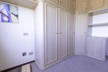 34_photo/94dce3ffc3.3fb4bb6867ac5dd3-ATLAS-2a0828b3-5ce1-476b-adf9-dc7dbc2f18d8.jpg de casa à venda com 4 quartos, 421m² em Mercês, Curitiba