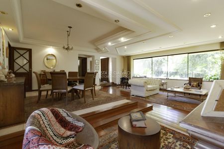 2_photo/94dce3ffc3.3fb4bb6867ac5dd3-ATLAS-5e05b940-a6fd-43fe-8efe-950b58efe022.jpg de casa à venda com 4 quartos, 421m² em Mercês, Curitiba