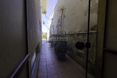 11_photo/94dce3ffc3.3fb4bb6867ac5dd3-ATLAS-c6dbe944-9cd5-459f-90c9-00d3a8c78cc2.jpg de casa à venda com 4 quartos, 421m² em Mercês, Curitiba