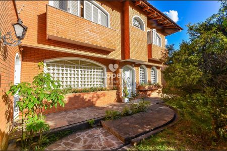 11_photo/94dce3ffdb.8c14be5707b129f9-ATLAS-6e85f317-76da-4e56-86dc-6dc1a4cc819f.jpg de casa à venda com 4 quartos, 185m² em Mercês, Curitiba