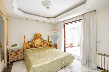 8_photo/94dce40003.be6c39d5fa12942d-ATLAS-5be0c703-8570-4b48-ae1a-2bbfa8bacf52.jpg de casa para alugar com 4 quartos, 455m² em Centro Cívico, Curitiba