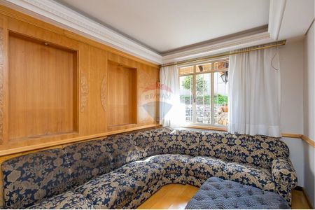 11_photo/94dce40003.be6c39d5fa12942d-ATLAS-879e7bdd-6c18-4656-a632-919e0abe0d8a.jpg de casa para alugar com 4 quartos, 455m² em Centro Cívico, Curitiba