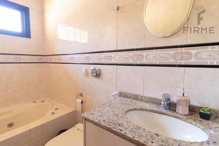 14_photo/94dce4000b.06f81f886b907e56-ATLAS-bcbbf38e-d5b9-493a-a03f-e3b0edebc98c.jpg de casa à venda com 3 quartos, 145m² em São Francisco, Curitiba