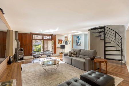 24_photo/94dce4000d.58dbba0947eec603-ATLAS-68c0f11d-ae9a-43c7-8d8d-fe33aa8f7917.jpg de casa à venda com 4 quartos, 321m² em Mercês, Curitiba