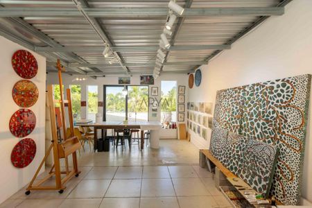 37_photo/94dce4000d.58dbba0947eec603-ATLAS-9364658d-3055-4e46-8be4-45eb815aa2b4.jpg de casa à venda com 4 quartos, 321m² em Mercês, Curitiba