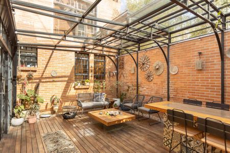 17_photo/94dce4000d.58dbba0947eec603-ATLAS-bf686873-b771-467f-a9cc-e997d48abc8d.jpg de casa à venda com 4 quartos, 321m² em Mercês, Curitiba