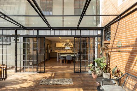 18_photo/94dce4000d.58dbba0947eec603-ATLAS-ddce9b59-fd1e-4e72-8b38-58fa53a41658.jpg de casa à venda com 4 quartos, 321m² em Mercês, Curitiba