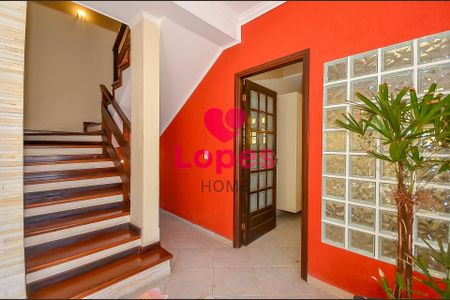 4_photo/94dce40097.3a9dc93bc25fc63d-ATLAS-14fe27d6-75f4-48d8-b1ba-4a90454c0fcd.jpg de casa à venda com 3 quartos, 273m² em Mercês, Curitiba