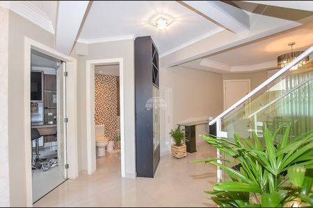 8_photo/94dce400c1.e9bc35269128f7e8-ATLAS-32b1d711-44c1-4d5e-9f3a-408b189e8e2e.jpg de casa à venda com 5 quartos, 200m² em Mercês, Curitiba