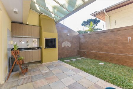 4_photo/94dce400c1.e9bc35269128f7e8-ATLAS-5eeb2bdb-6204-48e5-9d2b-2b137c3c9b35.jpg de casa à venda com 5 quartos, 200m² em Mercês, Curitiba