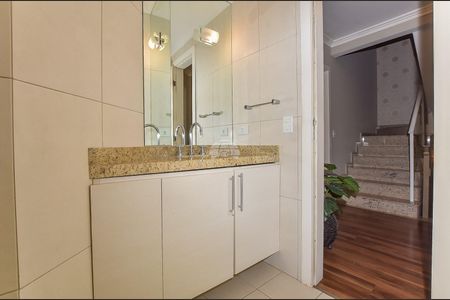 4_photo/94dce400c1.e9bc35269128f7e8-ATLAS-6af76bd2-a7c4-4a14-ac95-c66f826f9d8b.jpg de casa à venda com 5 quartos, 200m² em Mercês, Curitiba