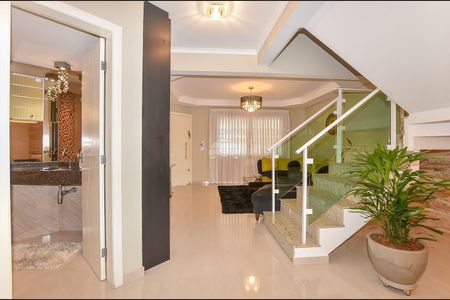 1_photo/94dce400c1.e9bc35269128f7e8-ATLAS-df4ba858-b9f9-4ca5-b27b-332237eb4e04.jpg de casa à venda com 5 quartos, 200m² em Mercês, Curitiba