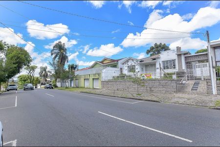 47_photo/94dce400cd.5034fcd1869f3202-ATLAS-dec61e18-6f3d-43e6-86b9-1598bbd5da8d.jpg de casa à venda com 3 quartos, 120m² em Mercês, Curitiba