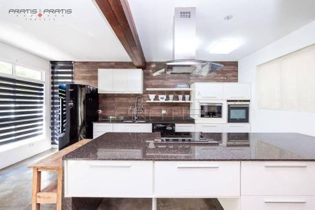 12_photo/94dce400dd.28d3fb74714af1e1-ATLAS-d1e23f1f-c37d-4e96-9e4b-488fe94710f8.jpg de casa para alugar com 2 quartos, 140m² em Mercês, Curitiba