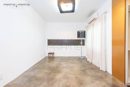 33_photo/94dce400dd.28d3fb74714af1e1-ATLAS-ead8e5b1-637b-49a8-931c-00aff8a463cf.jpg de casa para alugar com 2 quartos, 140m² em Mercês, Curitiba