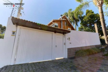 44_photo/94dce400dd.ef35691447b2b545-ATLAS-eb7e2abc-37a8-4378-9669-0ff0ecfd7e0b.jpg de casa à venda com 3 quartos, 204m² em Mercês, Curitiba