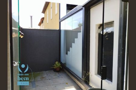 3_photo/94dce400f9.33a0b54c22e21322-ATLAS-3dd2d4e7-0480-4d3e-847b-8b3d404e4800.jpg de casa à venda com 3 quartos, 150m² em Mercês, Curitiba