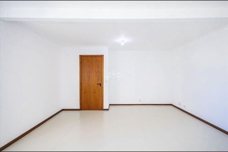 46_photo/94dce40129.eb3dd13610b5237a-ATLAS-e0dc9596-eff3-47ca-b30c-c5fa46595a1d.jpg de casa à venda com 3 quartos, 302m² em São Francisco, Curitiba