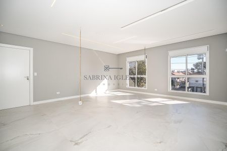 35_photo/94dce40133.bf28833e41de0c90-ATLAS-1502e0c2-e271-4ae8-9484-e6d43b021e03.jpg de casa à venda com 3 quartos, 279m² em São Francisco, Curitiba