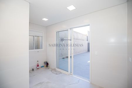 19_photo/94dce40133.bf28833e41de0c90-ATLAS-2a361579-90d3-4f93-bfee-7f5b6d1eb895.jpg de casa à venda com 3 quartos, 279m² em São Francisco, Curitiba