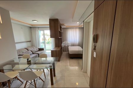 8_photo/94dce4024b.401ac193fcb862a1-ATLAS-7838d836-82c8-4c6c-a6fd-7a04808ba42b.jpg de apartamento para alugar com 1 quarto, 60m² em Bom Retiro, Curitiba