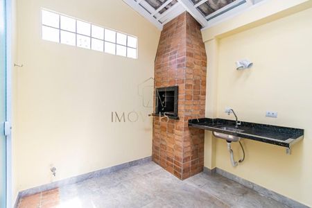 10_photo/94dce40279.1d8c14bdf8c34683-ATLAS-57ce9a6e-e1d2-42ad-aeec-a3a85a15b00a.jpg de casa à venda com 5 quartos, 191m² em Bom Retiro, Curitiba