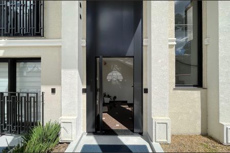 3_photo/94dce402a5.fd4e69175d3a2864-ATLAS-131ec42e-b72d-4103-9e14-c16aa6b1fccd.jpg de casa para alugar com 2 quartos, 540m² em Bom Retiro, Curitiba