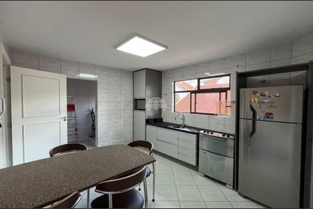 31_photo/94dce402a5.fd4e69175d3a2864-ATLAS-79ad1b16-7119-4a1e-b77e-30986994c6e9.jpg de casa para alugar com 2 quartos, 540m² em Bom Retiro, Curitiba