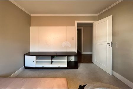 46_photo/94dce402a5.fd4e69175d3a2864-ATLAS-d56aedea-9ec2-437f-b128-bf14cf0557a5.jpg de casa para alugar com 2 quartos, 540m² em Bom Retiro, Curitiba