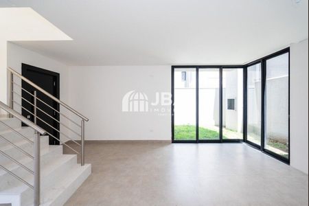 9_photo/94dce403cb.3c20d05746a6d1b7-ATLAS-3cc341af-b10c-4837-b534-eb7f8bc91cad.jpg de casa à venda com 0 quarto, 150m² em Bom Retiro, Curitiba