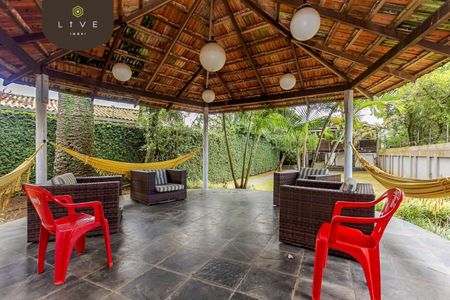 12_photo/94dce4052d.0dba02f6e03a3679-ATLAS-73fc35d4-8b9d-42d3-968d-6b5ca8eef41b.jpg de casa à venda com 3 quartos, 650m² em Centro, Curitiba