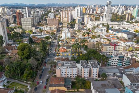 10_photo/94dce40531.ceff8192393c33de-ATLAS-e208207f-1bfb-4d2d-ad1f-b88023ae9f07.jpg de casa à venda com 1 quarto, 924m² em São Francisco, Curitiba