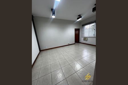 2_photo/94dce4058b.730c0fc270181a97-ATLAS-154724da-8e3e-424e-b36c-f8ca4d9ce0b3.jpg de casa para alugar com 5 quartos, 260m² em São Francisco, Curitiba