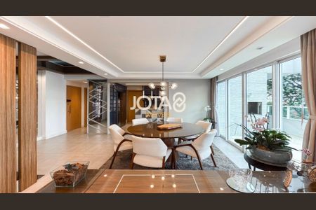 2_photo/94dce405cb.3e837fa98be3ad59-ATLAS-03d627d6-7014-4718-a2a1-a7f99c7fceef.jpg de apartamento para alugar com 3 quartos, 245m² em São Francisco, Curitiba