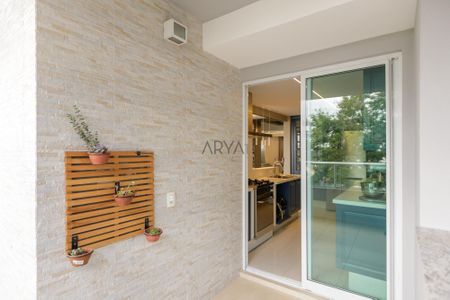 11_photo/94dce405cb.3e837fa98be3ad59-ATLAS-3c69a3f5-cc4f-43f2-b196-d4d4699f34fc.jpg de apartamento para alugar com 4 quartos, 233m² em São Francisco, Curitiba