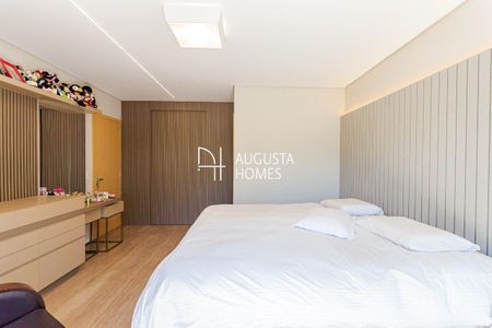 11_photo/94dce405cb.3e837fa98be3ad59-ATLAS-48b47bed-26ea-4157-91ef-33c3c68cfbad.jpg de apartamento à venda com 4 quartos, 179m² em São Francisco, Curitiba